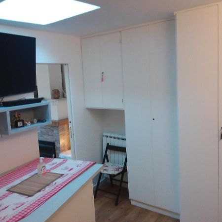 Rina Rooms เวอนาซซา ภายนอก รูปภาพ