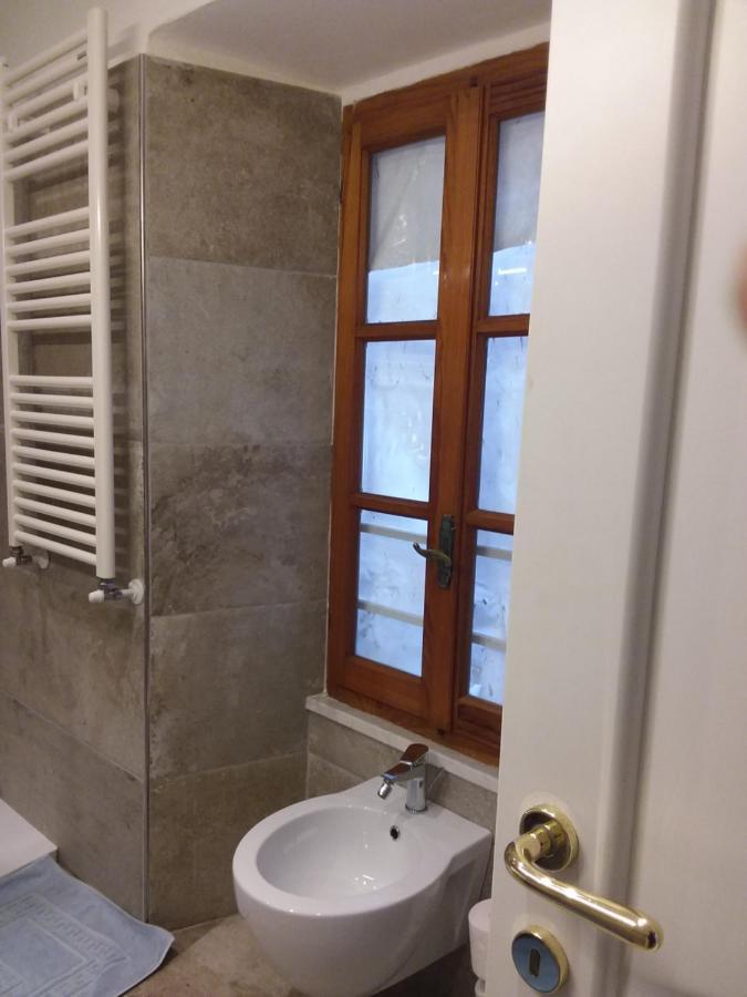 Rina Rooms เวอนาซซา ภายนอก รูปภาพ
